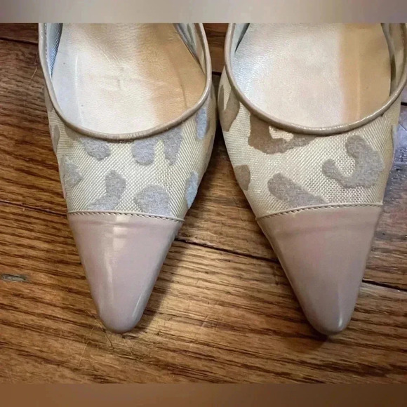 Manolo Blahnik Slingback Heels Handmade in Italy Sz 36 / 6 - Picture 2 of 14